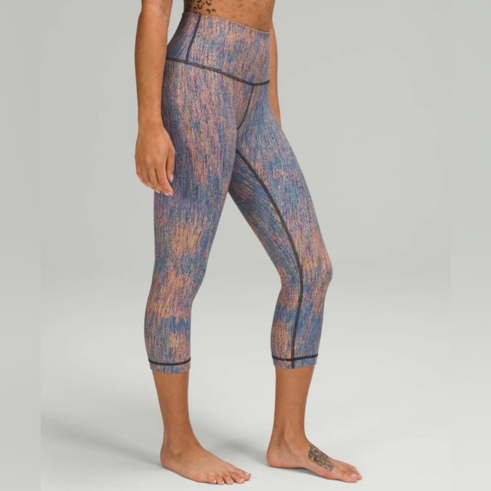 Lululemon Wunder Under High Rise Crop